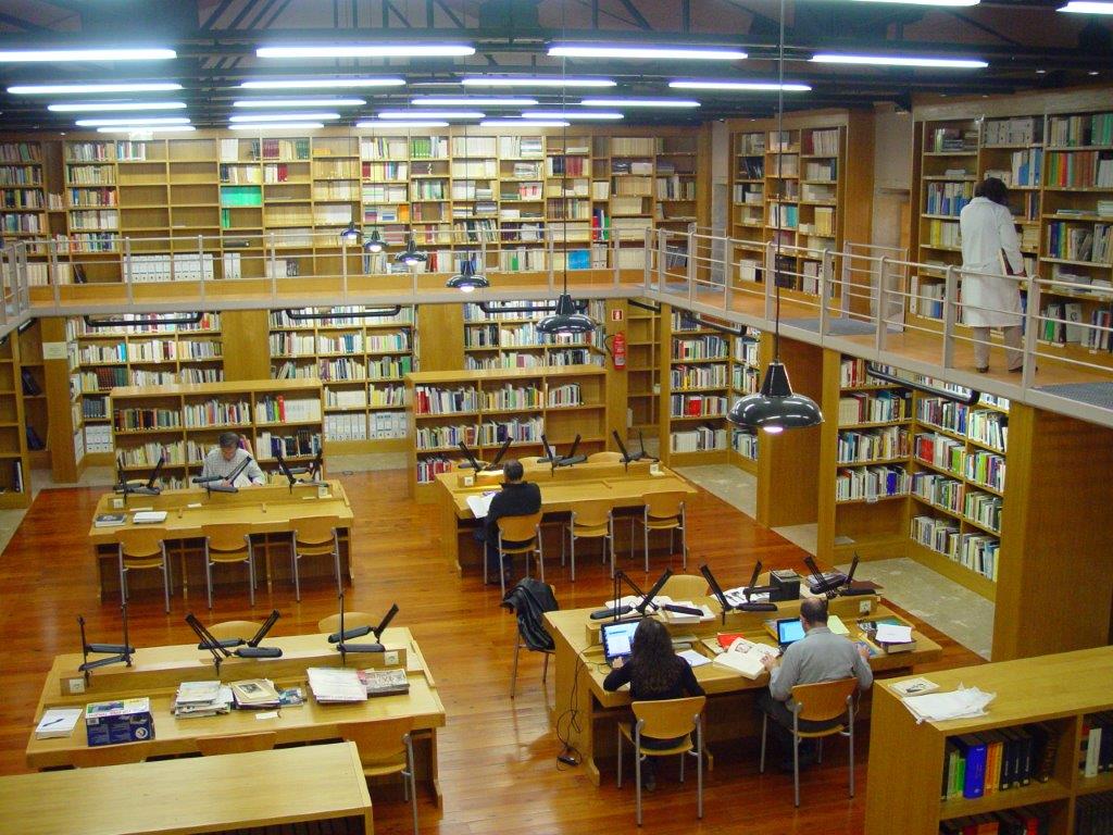 Foto Biblioteca On-line